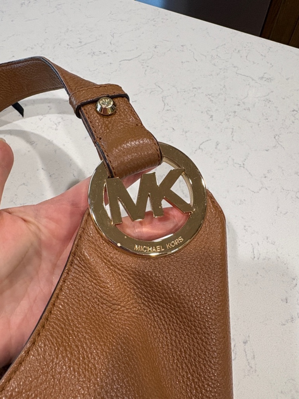 Michael Kors Fulton Large Pebbled Leather Shoulder Bag with MK Charm - Picture 3 of 6